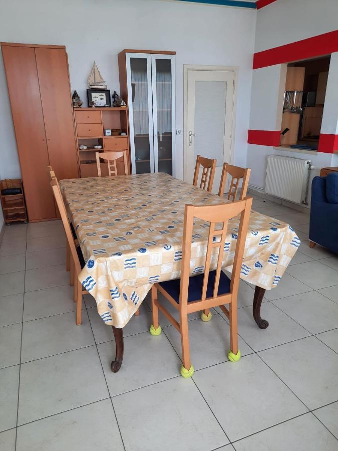 Appartement Moderne De 94 M² 2 Ch. Sur La Digue Нюпорт Екстериор снимка